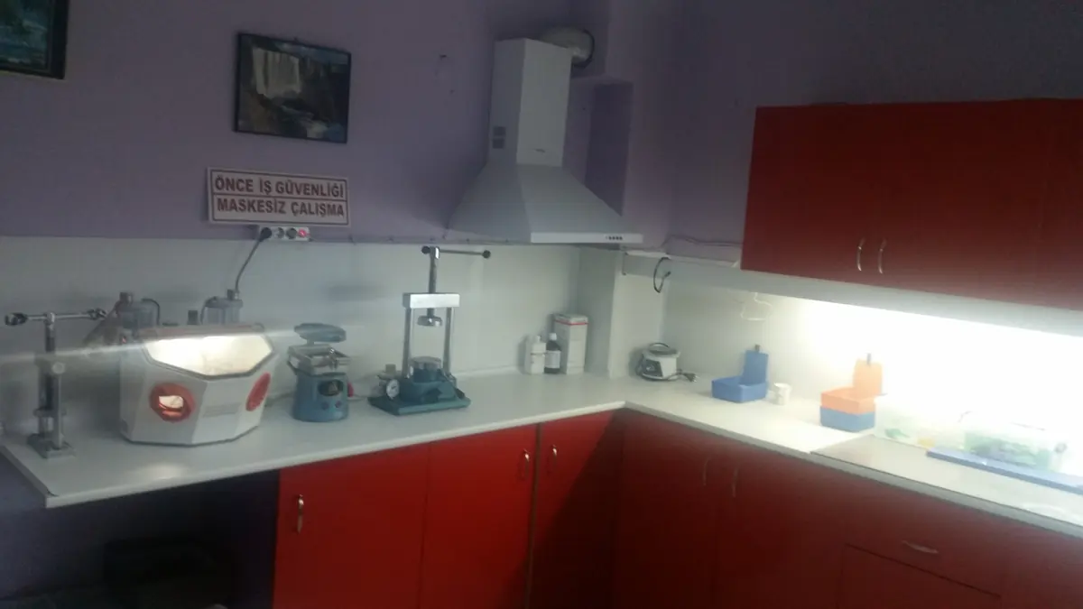 Laboratuvar ve ekip arşivi 016