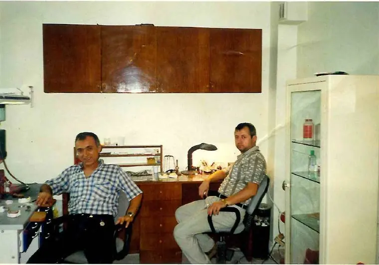 Laboratuvar ve ekip arşivi 093