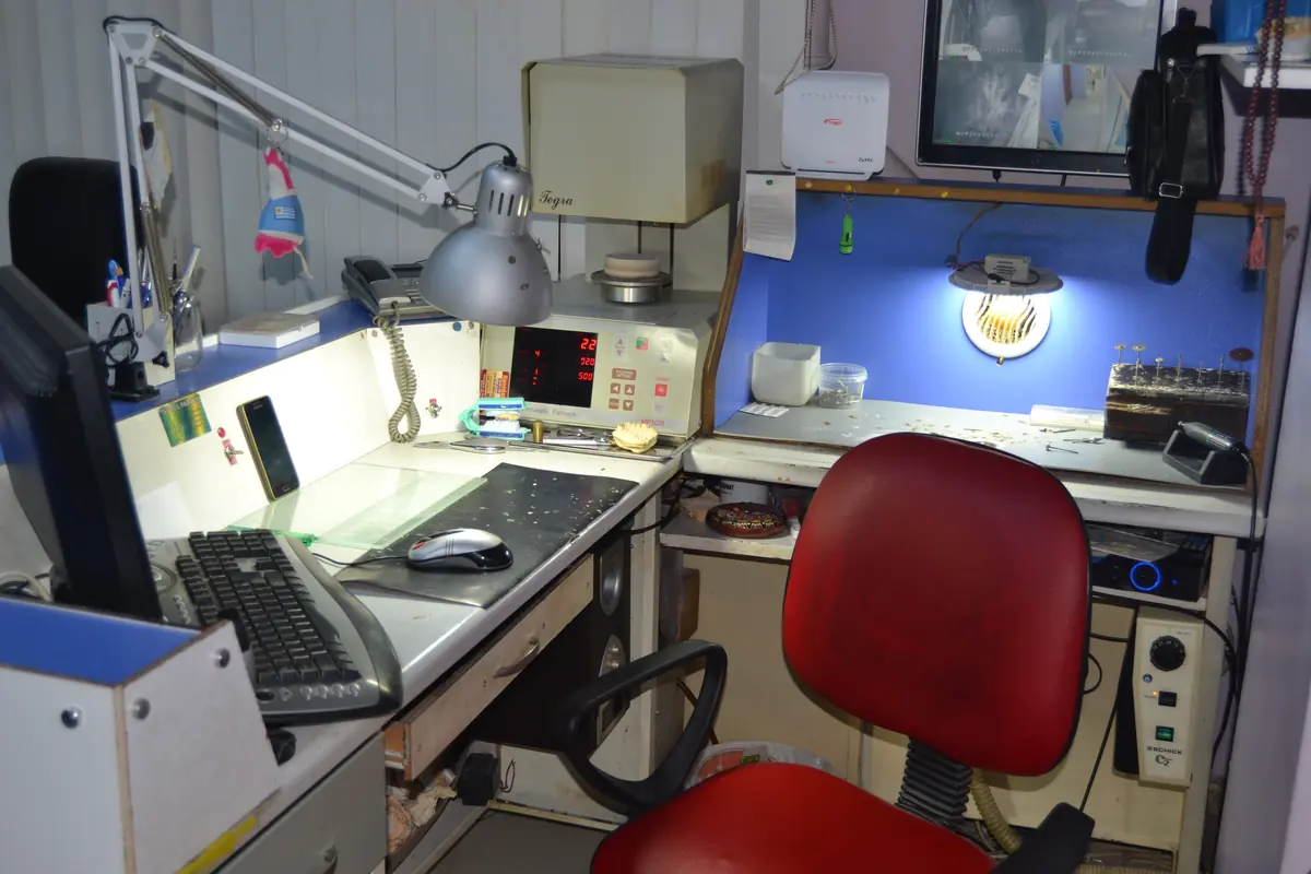 Laboratuvar ve ekip arşivi 105