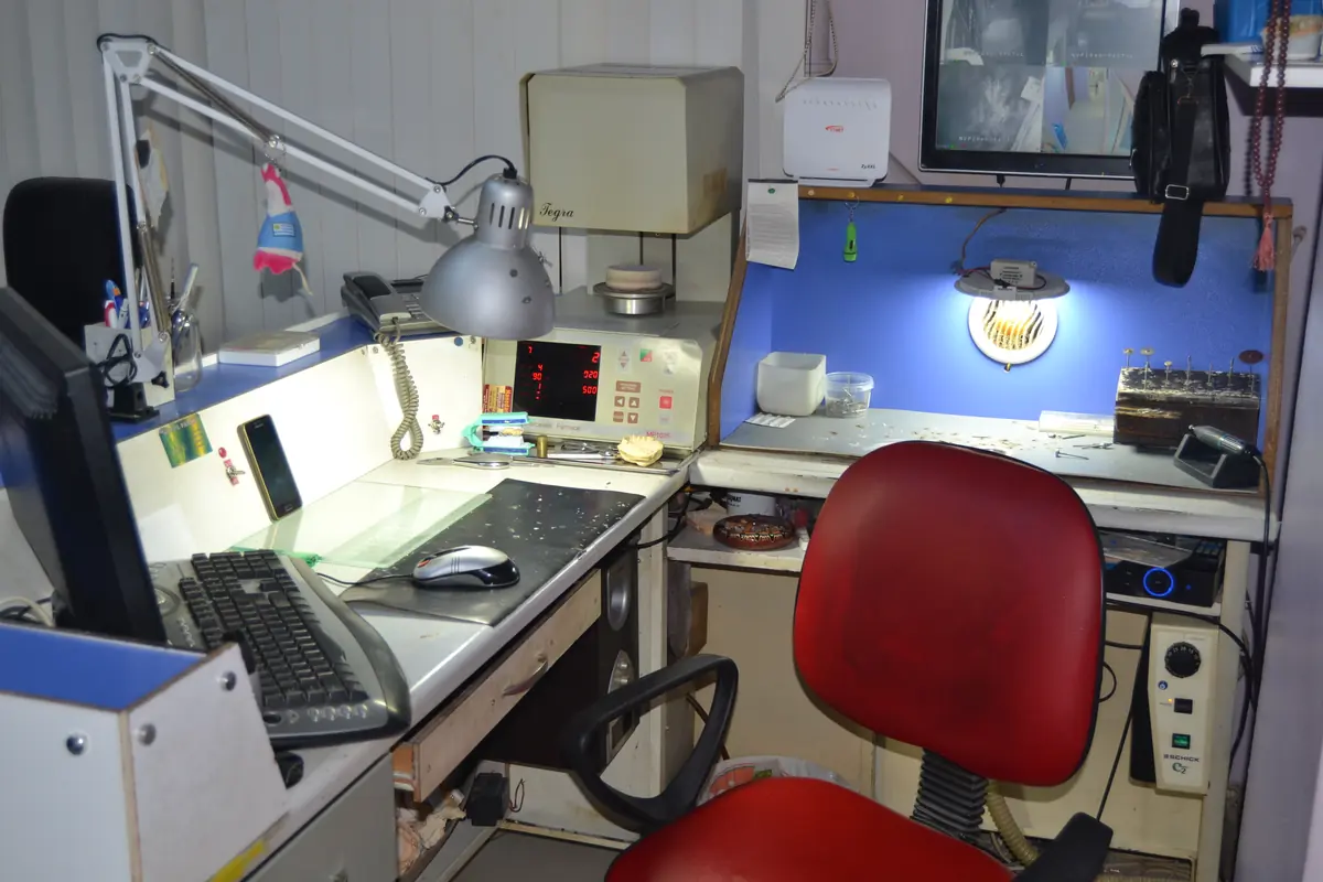 Laboratuvar ve ekip arşivi 106