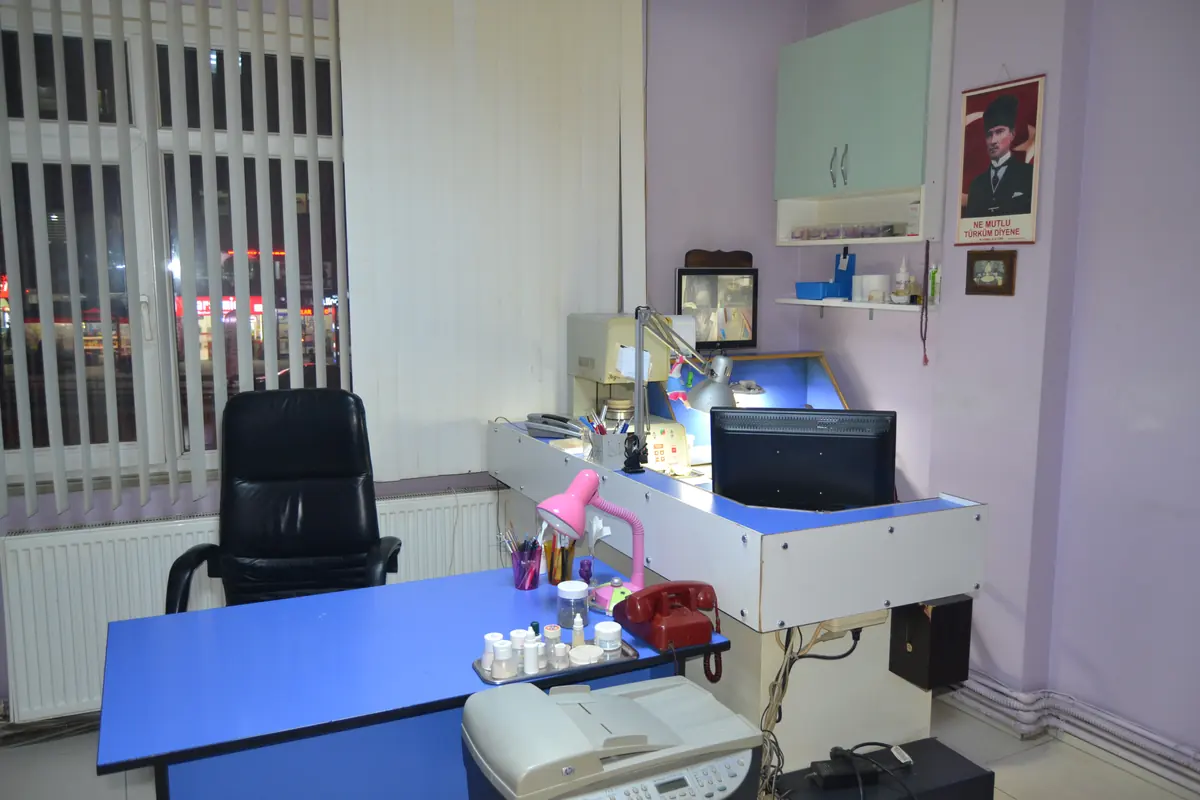 Laboratuvar ve ekip arşivi 107